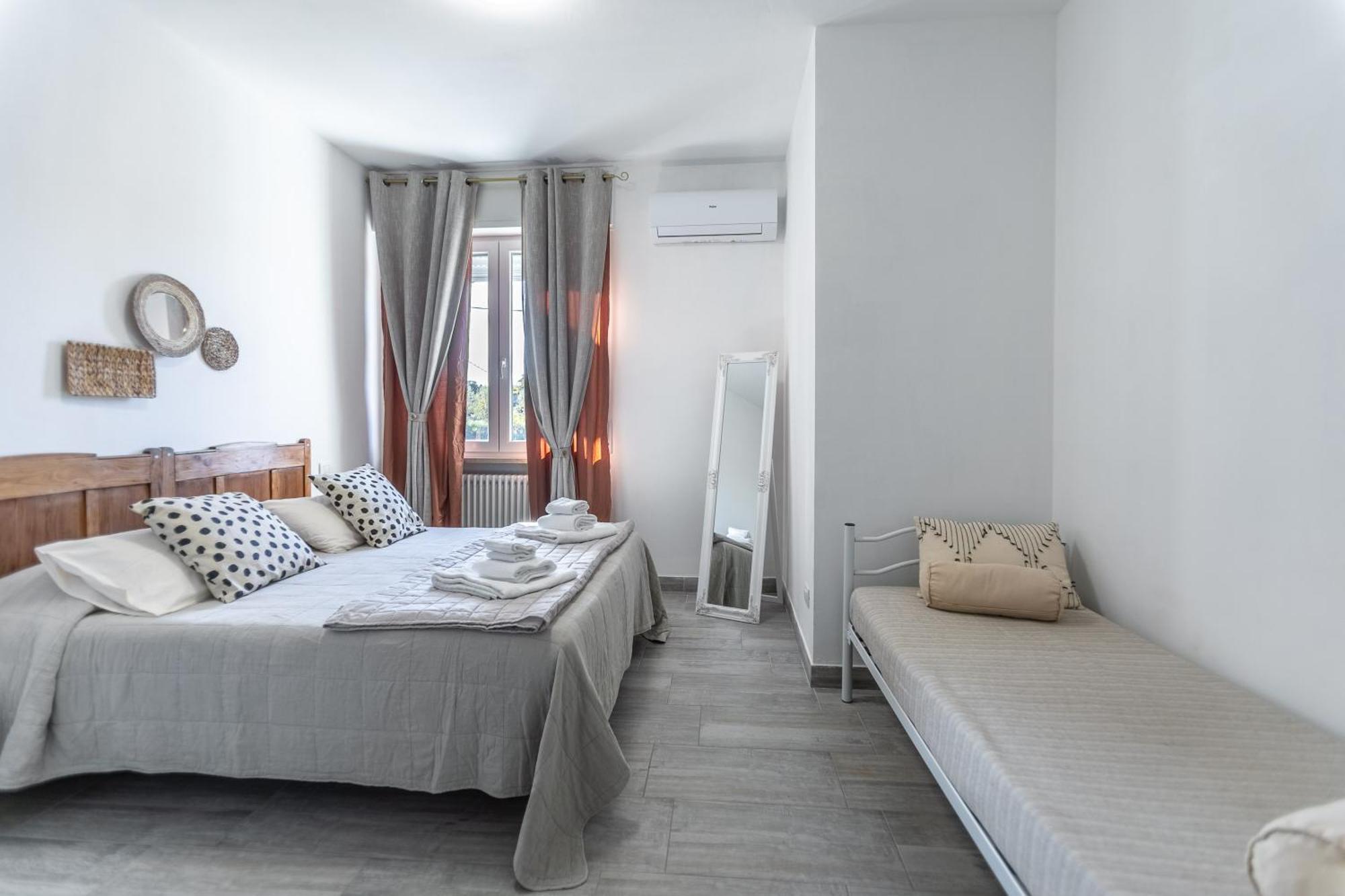 Blu Sky Garda Lejlighed Castelnuovo del Garda Eksteriør billede
